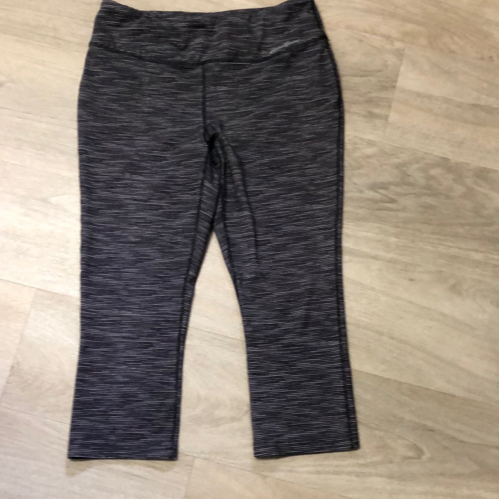 Eddie Bauer Gray Leggings with Striped Design
